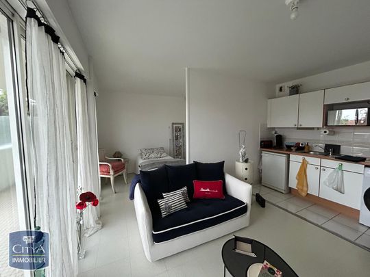 Location Appartement 1 pièce 29m² LA BAULE ESCOUBLAC 44500 - Photo 1