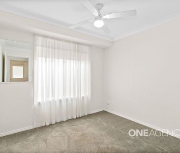 COMFORTABLE FAMILY LIVING IN A QUIET BOMADERRY CUL-DE-SAC - Photo 1