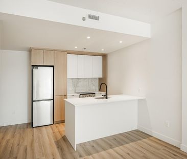 Monarc Collection - Photo 6