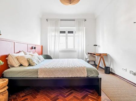 Rua Dom Francisco Manuel de Melo, Lisbon, Lisbon 1070-283 - Photo 4