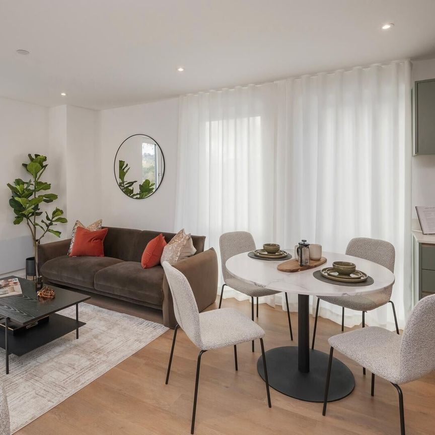 Windsor Bridge Road, Bath - Photo 1