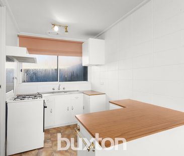 COASTAL COMFORT - 2 BEDROOM LIVING IN CHELSEA - Photo 1