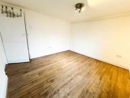 Cross Road, Croydon - Photo 5