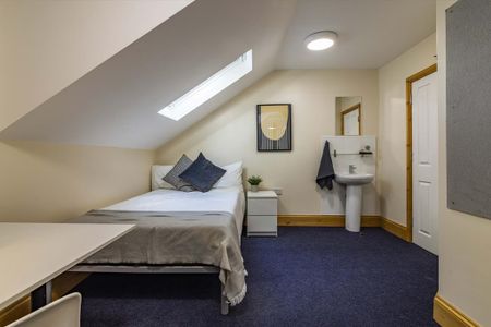 6 bedroom house to rent - Photo 3