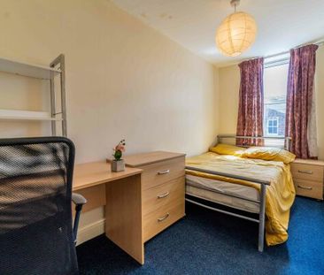 61 Frances Street - Photo 4