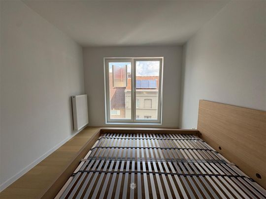 Appartement met trendy-look op een toplocatie - Photo 1