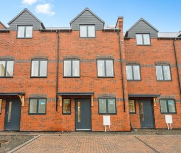 Nelson Lane, Warwick, CV34 - Photo 5