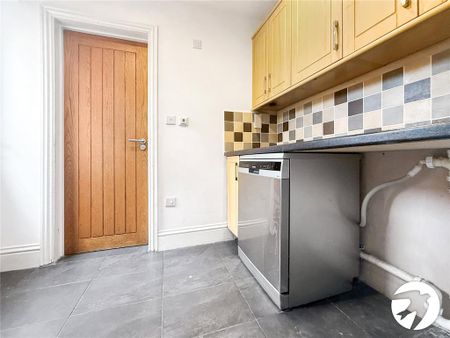 3 bedroom terraced house to rent - Photo 4