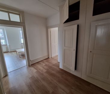 Appartement 4 pièces lumineux au c?ur de la vieille ville - Foto 2