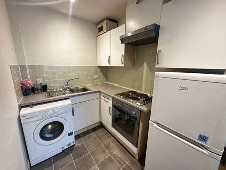 Cranbrook House, City Centre, Property for rent - Photo 3