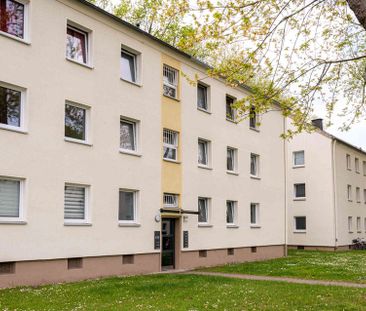 Schöne 2Zi.-EG Wohnung mit Dusche und Balkon, bezugsfertig neu reno... - Foto 2