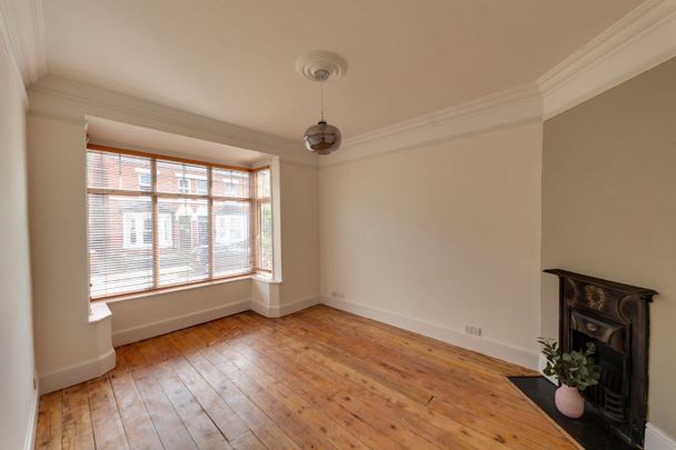 3 Bedroom - Photo 1