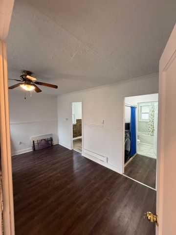 For Lease - 6318 Skinner Street, Niagara Falls, Ontario - Photo 2