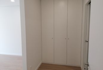 Fantástico Apartamento T2 para Arrendamento na Amadora