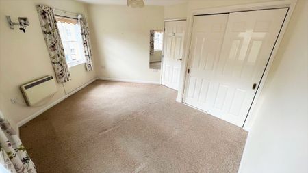 Matlock Street, Bakewell - Photo 2