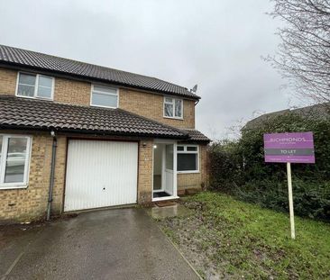 3 bedroom end of terrace house to rent - Photo 1