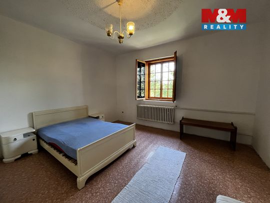 Pronájem bytu 2+1 80 m² - Fotografie 1