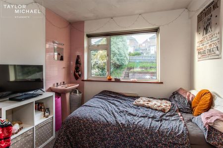 7 bedroom semi-detached house to rent - Photo 5