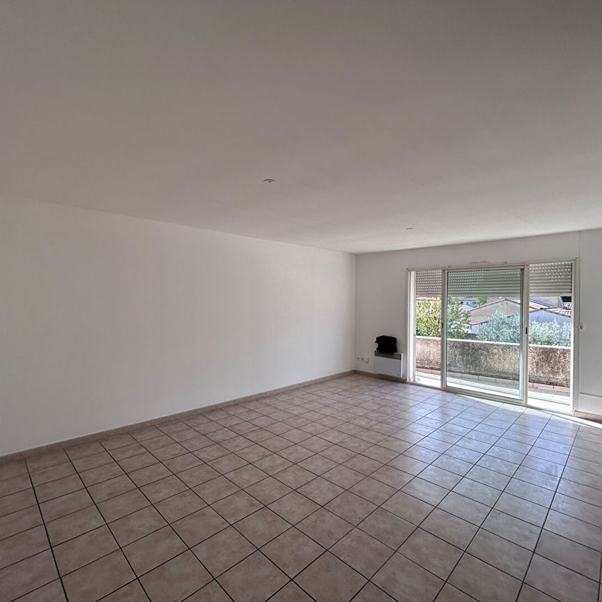 Location Appartement 4 pièces 97m² - Photo 1