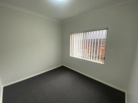 “2 Bedroom Unit in Liverpool” - Photo 3