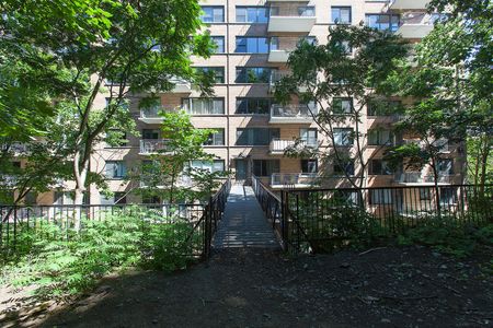 1745 Avenue Cedar, Montréal, QC - Photo 2