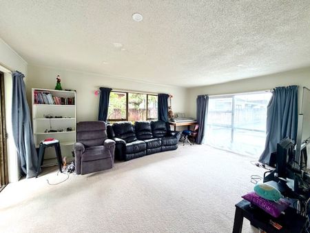 Unit 3, 27 Duke Street, Papakura, Auckland - Photo 4
