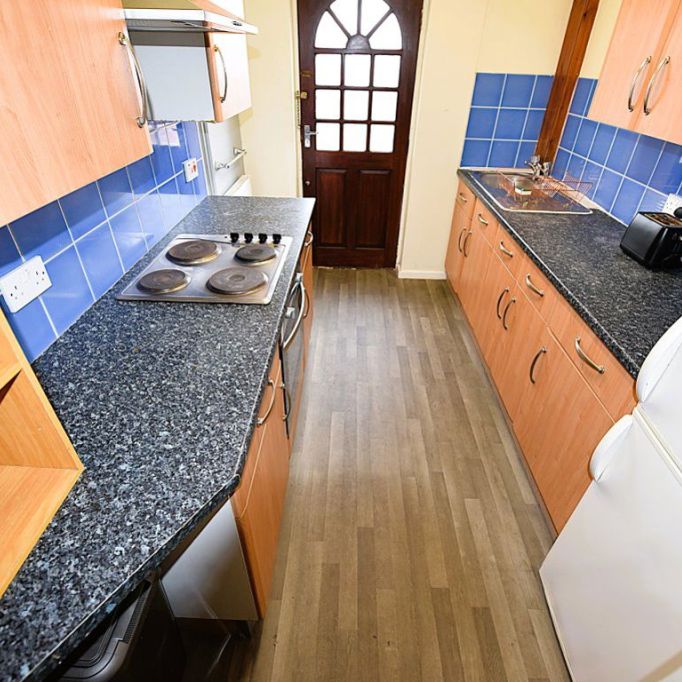 1 bedroom House Share in Howden Place, Leeds - Photo 1