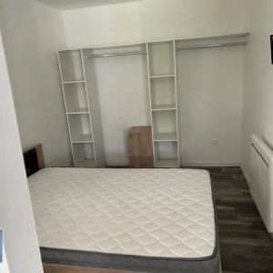 Appartement à louer 1 pièce 37m² - Photo 2