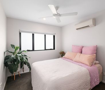 5/33 Sword Street, Woolloongabba QLD 4102 - Apartment For Rent | Do... - Photo 3