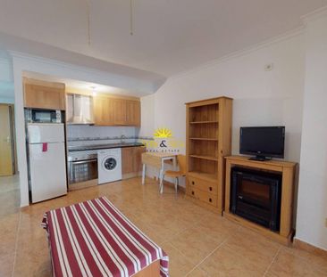 APARTMENT WITH ONE BEDROOM – TORREVIEJA - Photo 5