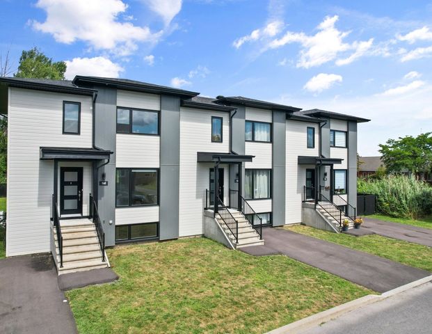 À louer / Maison à étages - Photo 1