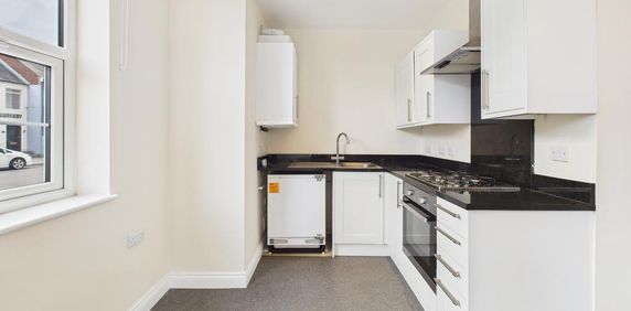 Studio to rent - Photo 2