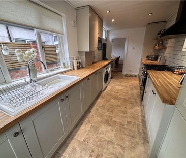 Crown Street, Newark, Nottinghamshire, NG24 - Photo 3