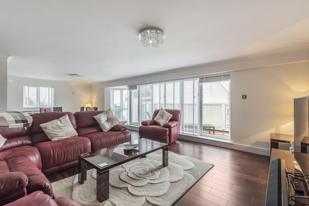 3 bedroom apartment to rent - Photo 1