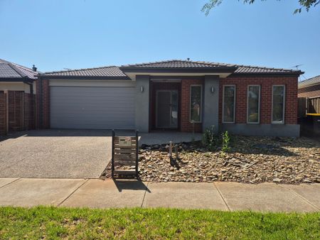 20 Bandon Road, Weir Views, VIC 3338 - Photo 3