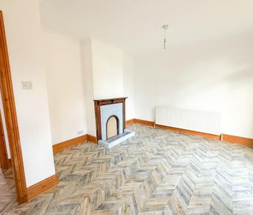 3 bedroom detached bungalow to rent - Photo 1