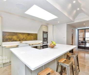 3 bedroom terraced house to rent - Photo 6