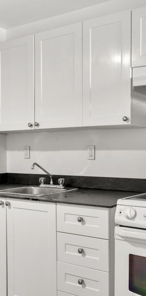 Studio - Ontario #8 - Photo 1