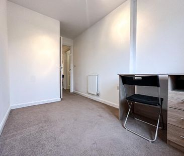 3 bedroom terraced house to rent - Photo 5