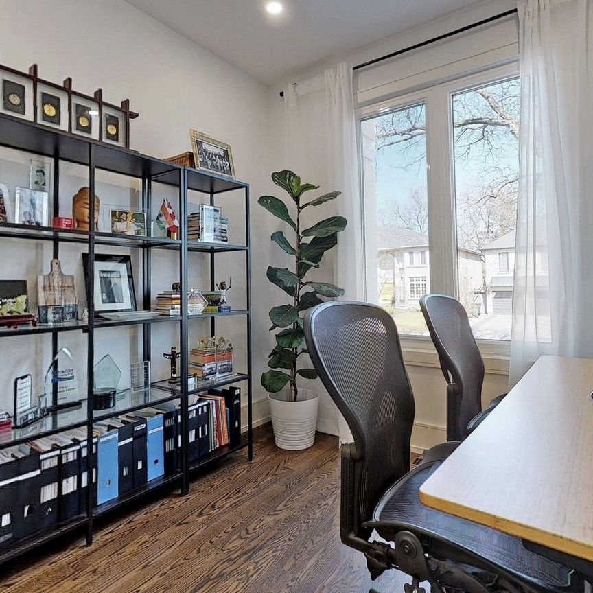 For Lease - 54 Fairmeadow Avenue, Toronto, Ontario - Photo 1