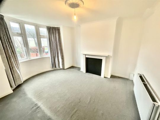 Seamer Road, YO12 4DD, Scarborough - Photo 1