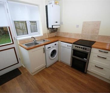 2 bedroom terraced house to rent - Photo 5