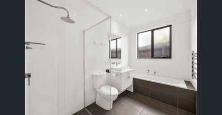 Stylish Single-Level Living in a Peaceful Leafy Setting - Photo 2