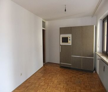 Bitte nur Mailanfragen: Großzügiges 1 1/2 Appartement mit Balkon und Einbauküche am Ziegetsberg - Foto 1