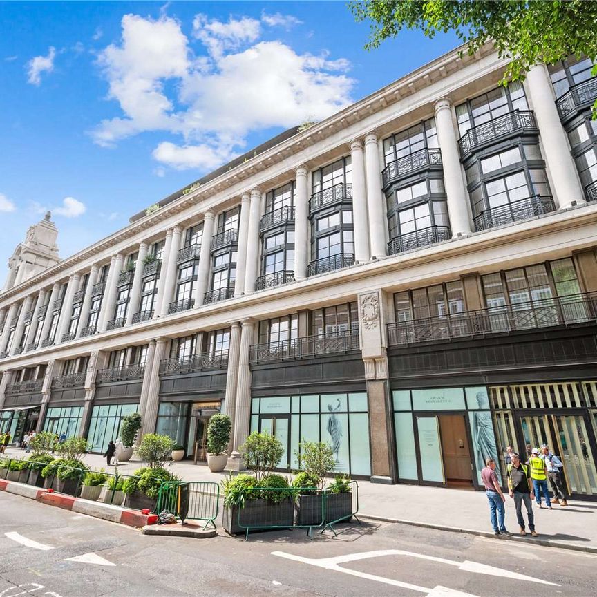 A stunning one bedroom apartment in one of the most sought-after residential buildings in London - Photo 1