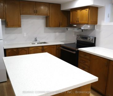 3254 Cambourne Crescent #Basement - Photo 2