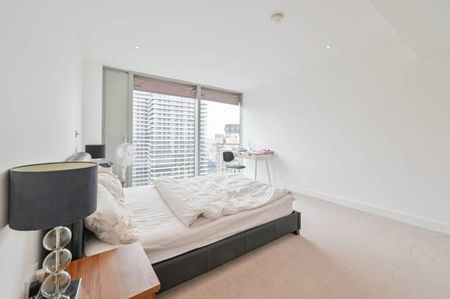 The Landmark East Tower, 24 Marsh Wall, Canary Wharf, London, E14 - Photo 5