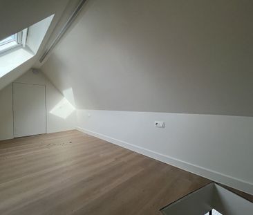Gerenoveerde stadswoning met één slaapkamer te huur met zicht op de... - Photo 5