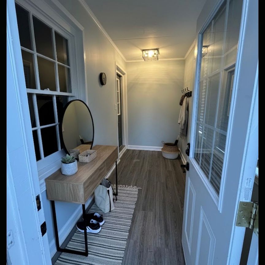 For Lease - 90 Grass Avenue, St. Catharines, Ontario - Photo 1