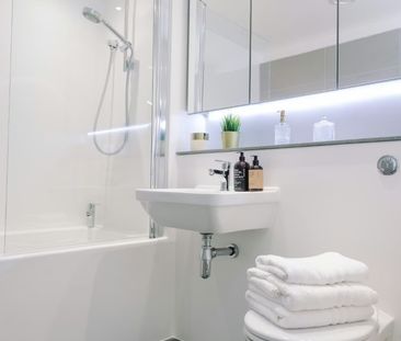 2 bedroom apartment - Photo 2